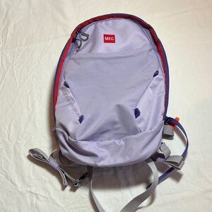 MEC Mountain Fountain Jnr kids 6L Hydration Backpack (no water bladder)